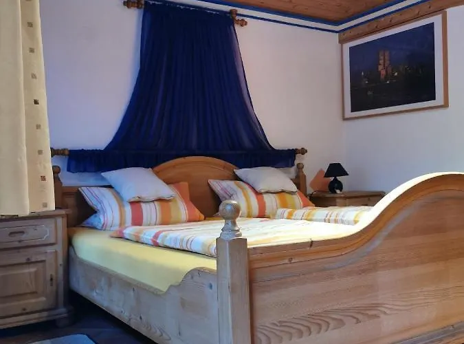 Gaestezimmer Reitinger فندق مبيت وإفطار 3*